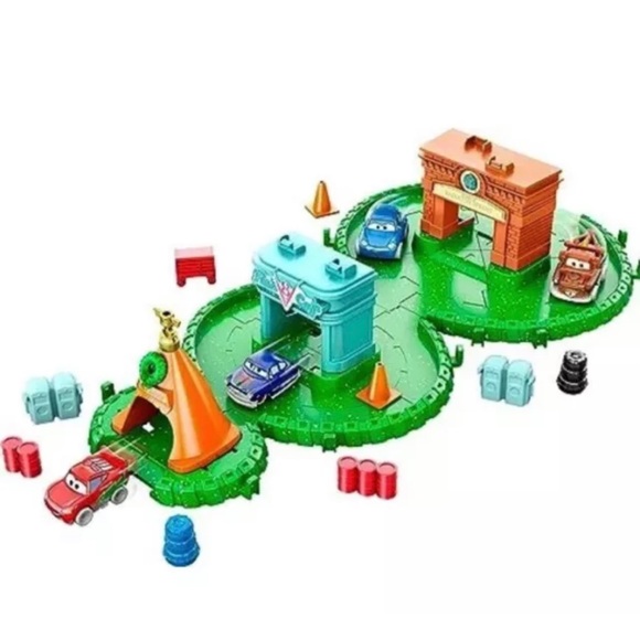 Disney 100 Retro Reimagined Pixar Cars Mini Racers Advent Calendar-New - Picture 8 of 8